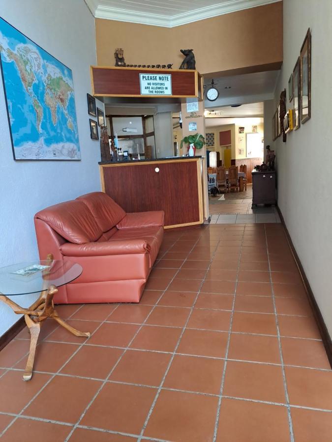 Amigos Bed & Breakfast - No Loadshedding Mbombela ภายนอก รูปภาพ