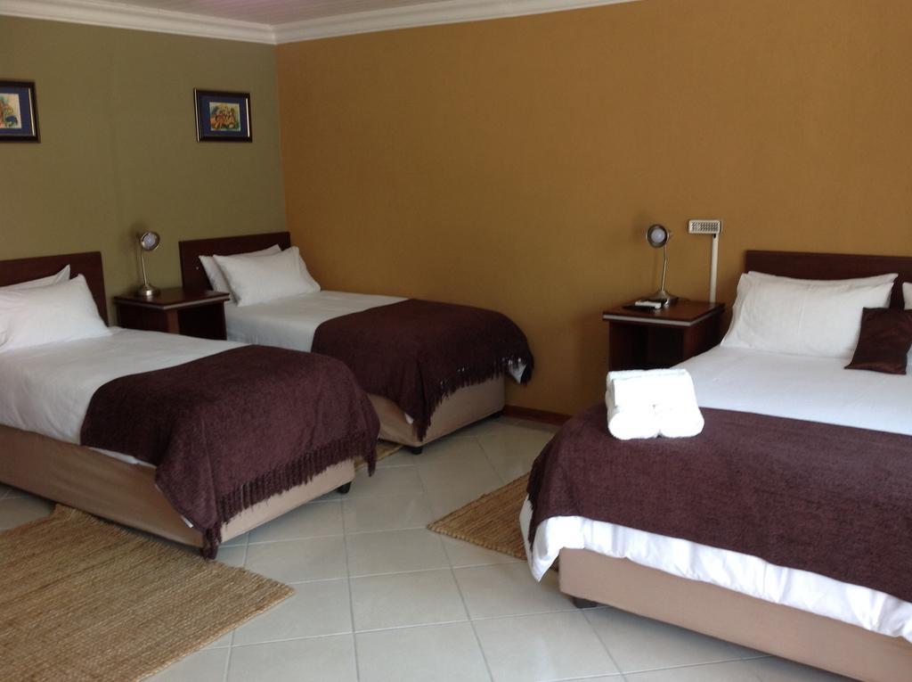 Amigos Bed & Breakfast - No Loadshedding Mbombela ห้อง รูปภาพ